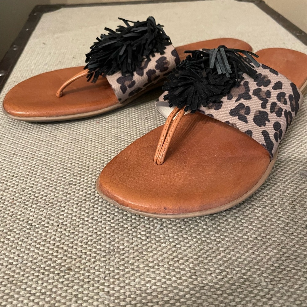 Cute flat flip flops
